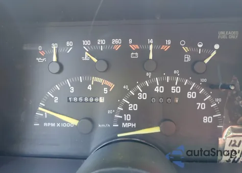 1992 Chevrolet Gmt-400 K1500 z USA, uszkodzony, nr VIN 1GCEK14K9NE131939